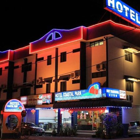 Coastal Park Hotel 말라카 외부 사진