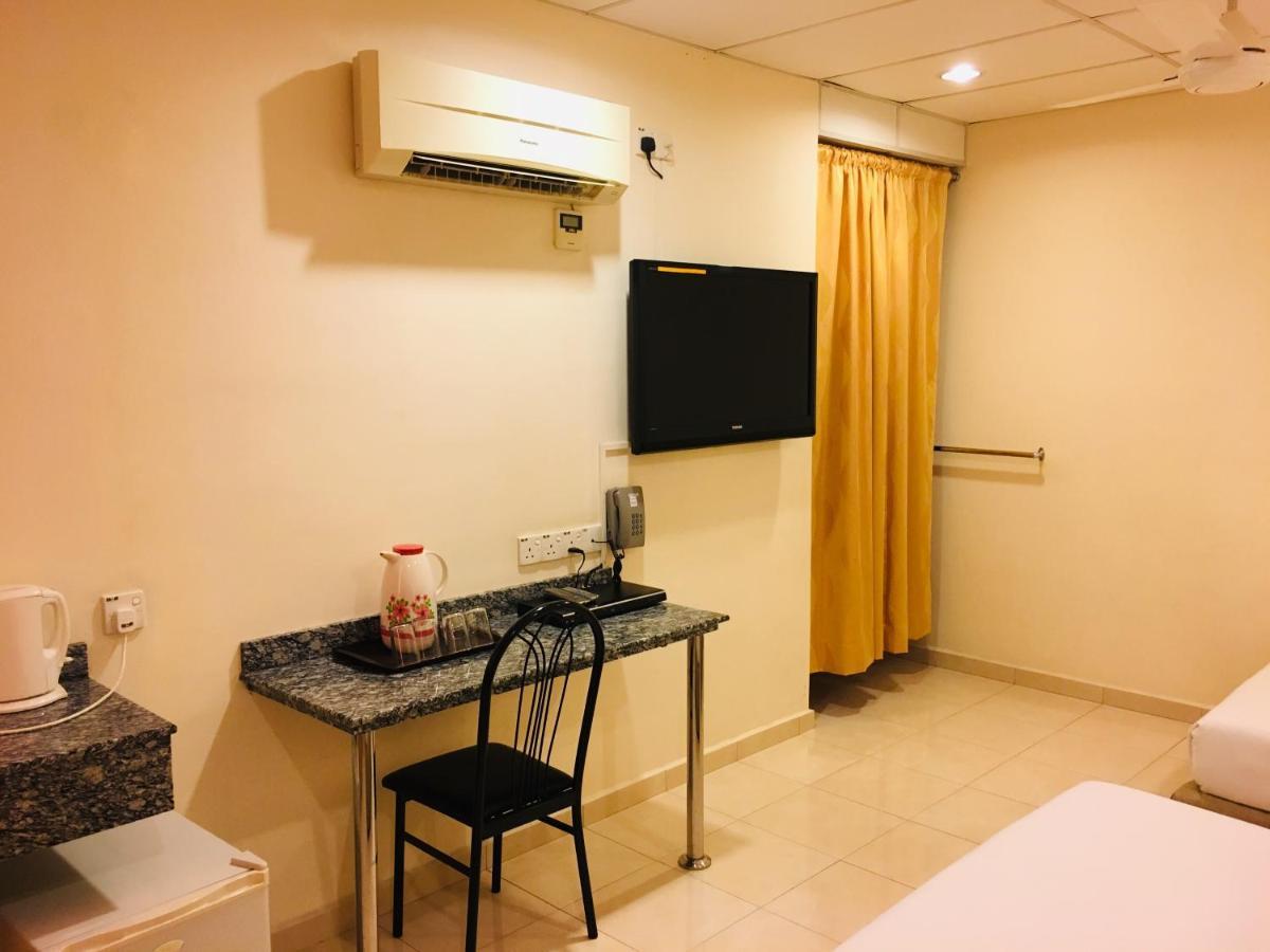 Coastal Park Hotel 말라카 외부 사진